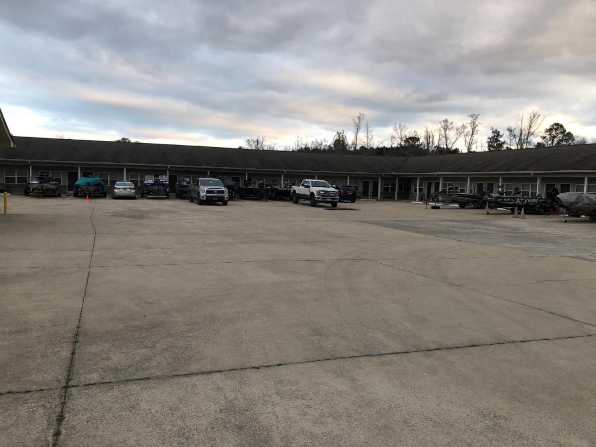 Weiss Lake Lodge Centre エクステリア 写真