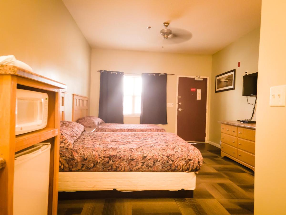 Weiss Lake Lodge Centre エクステリア 写真