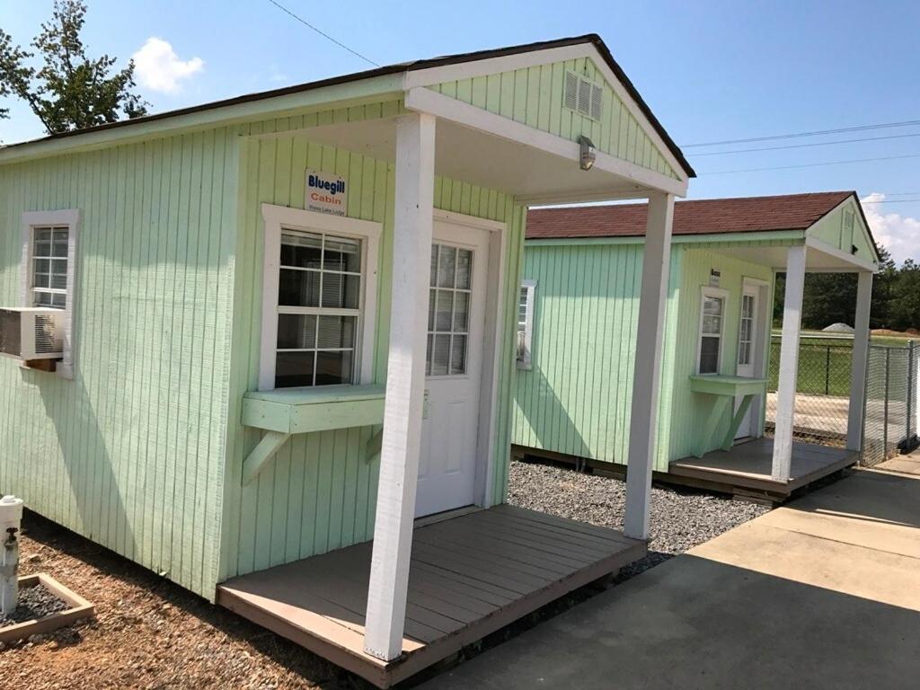 Weiss Lake Lodge Centre エクステリア 写真